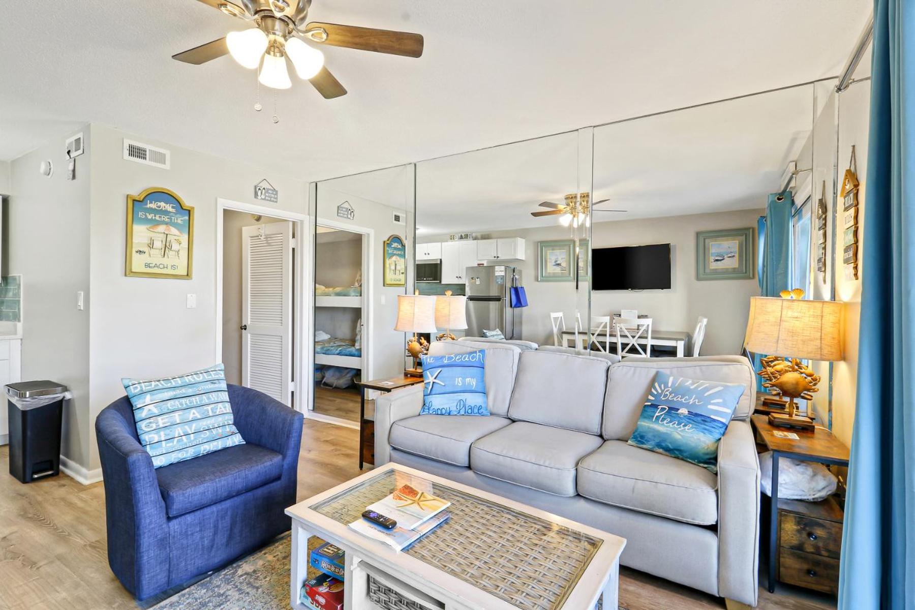 הילטון הד איילנד The Breakers #220 Beach Condo, Beautiful Ocean View At Coligny Beach, 4 N Forest Beach Drive Hilton Head, Walk To All Shops Restaurants, Renovated Jan 2024, Vacation Rental Hhi Llc מראה חיצוני תמונה