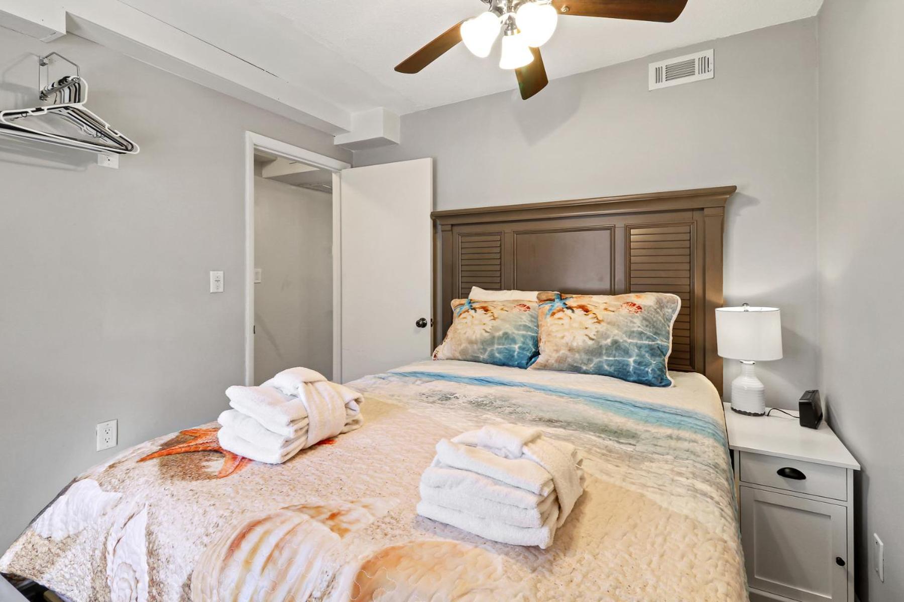 הילטון הד איילנד The Breakers #220 Beach Condo, Beautiful Ocean View At Coligny Beach, 4 N Forest Beach Drive Hilton Head, Walk To All Shops Restaurants, Renovated Jan 2024, Vacation Rental Hhi Llc מראה חיצוני תמונה