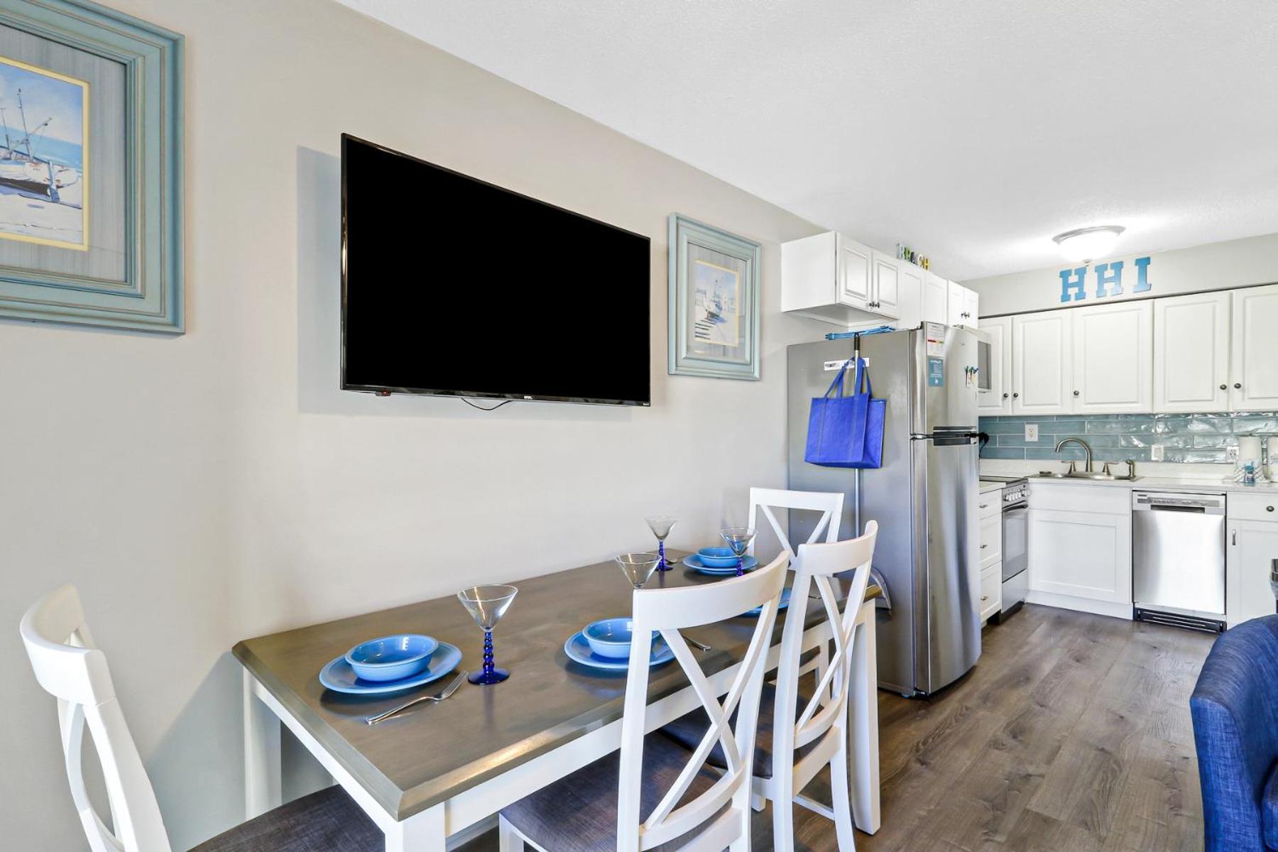 הילטון הד איילנד The Breakers #220 Beach Condo, Beautiful Ocean View At Coligny Beach, 4 N Forest Beach Drive Hilton Head, Walk To All Shops Restaurants, Renovated Jan 2024, Vacation Rental Hhi Llc מראה חיצוני תמונה